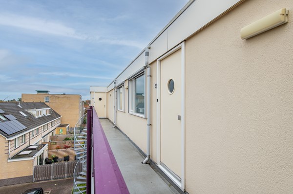 Medium property photo - Van Meerbeekstraat 80, 2181 AC Hillegom